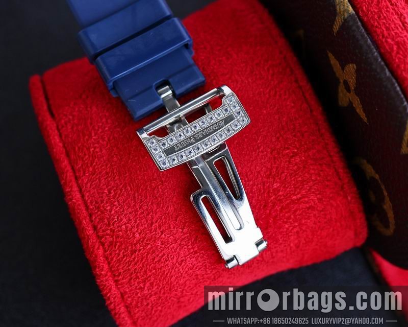 AP 42mm 082115 Watch