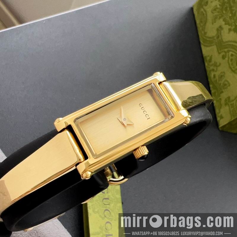 Gucci watch 110375 Watch