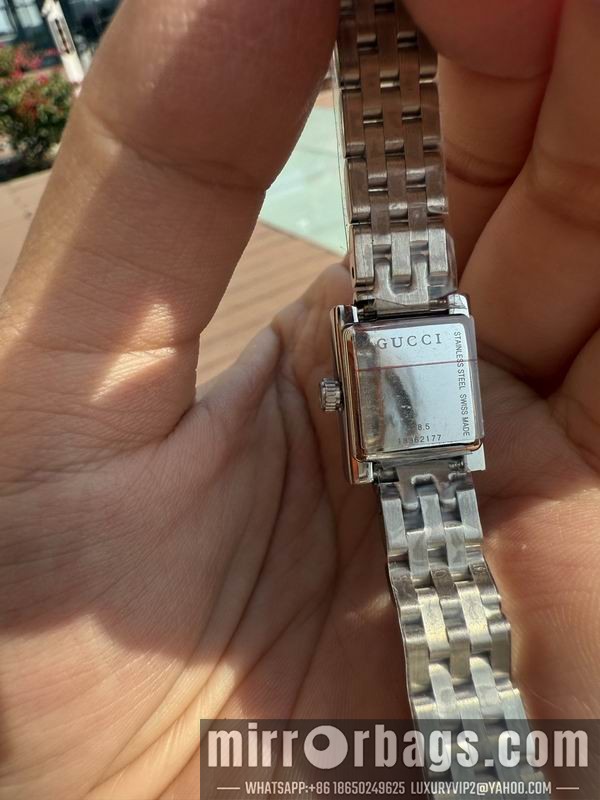 Gucci watch 042926 Watch