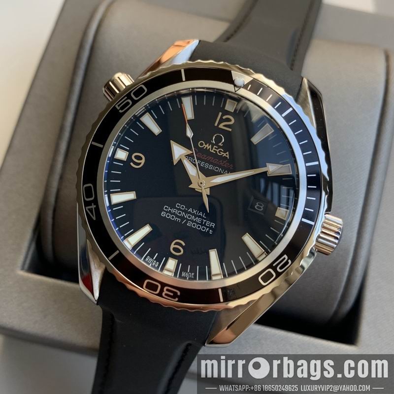 Omega 44mm 090503 Watch