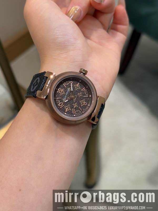 LV watch 111415 Watch