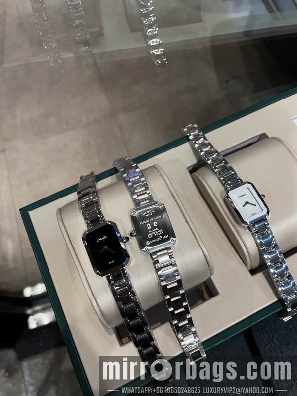Chanel 21X26mm 052316 Watch