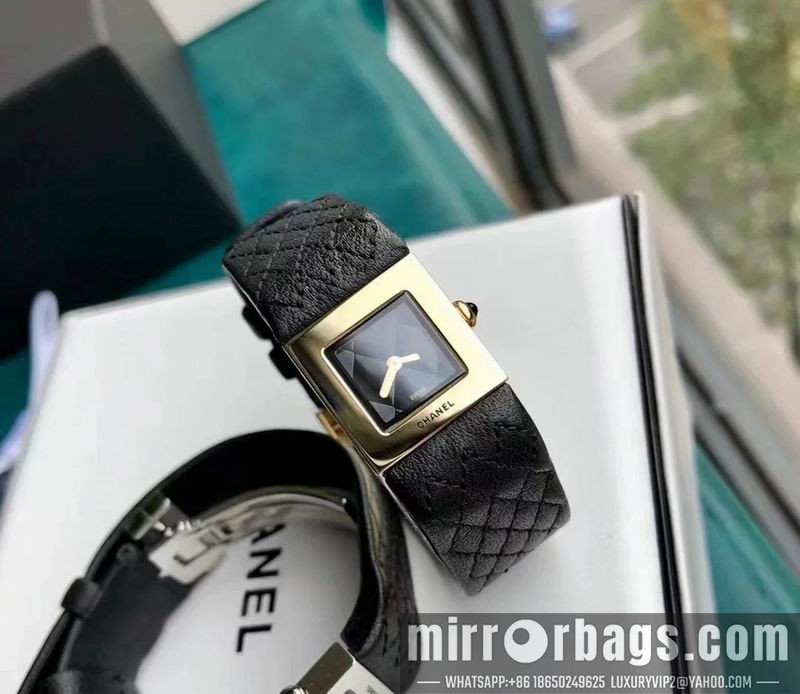 Chanel watch 052307 Watch