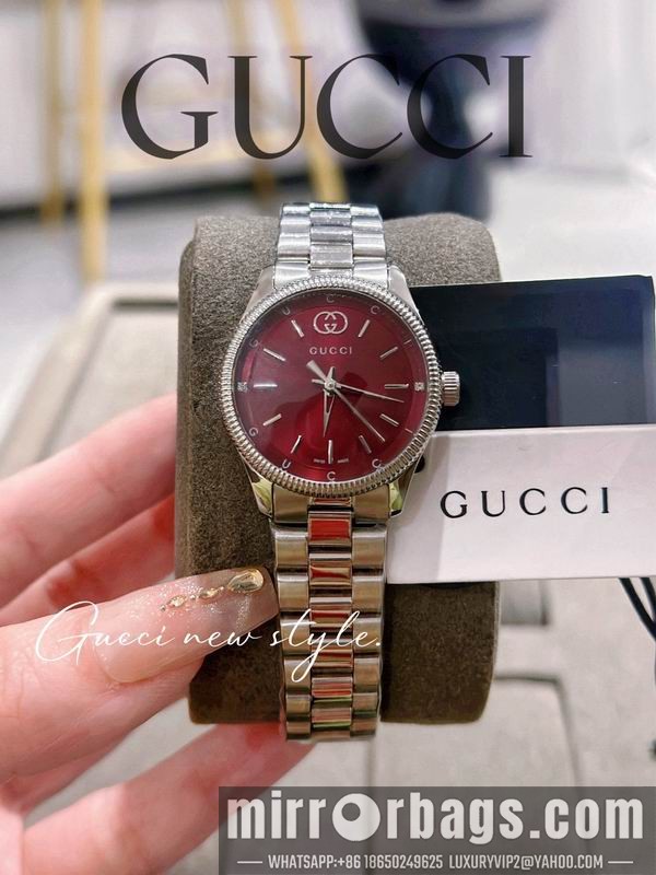 Gucci 29mm 042936 Watch