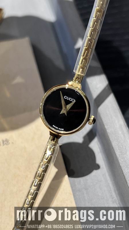 Gucci 23mm 091730 Watch