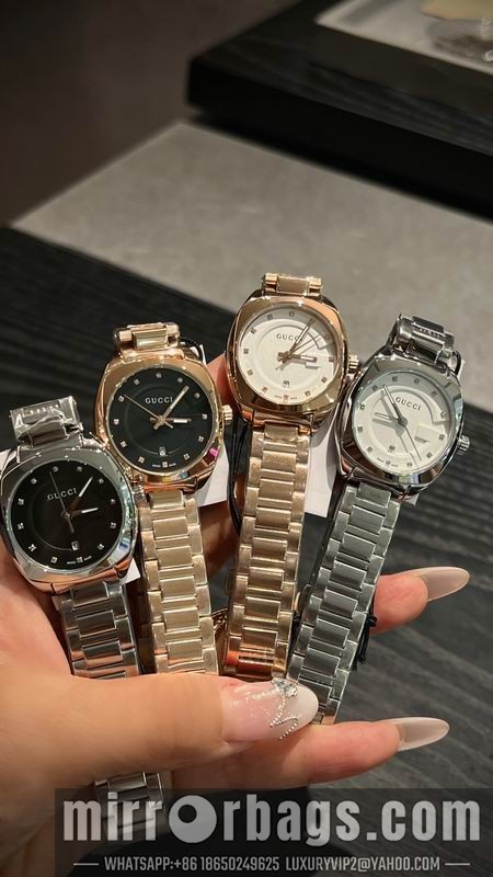Gucci 28mm 091732 Watch
