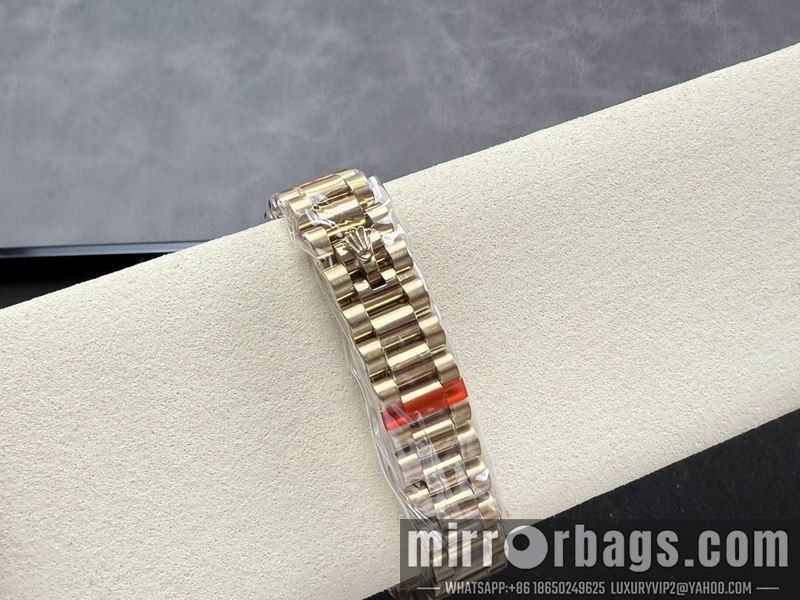 Rolex 31mm 102325 Watch