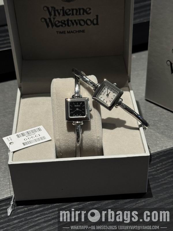 Gucci 20X20mm 101589 Watch