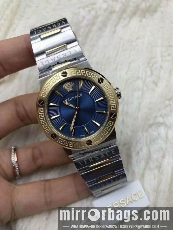 Versace watch 042944 Watch