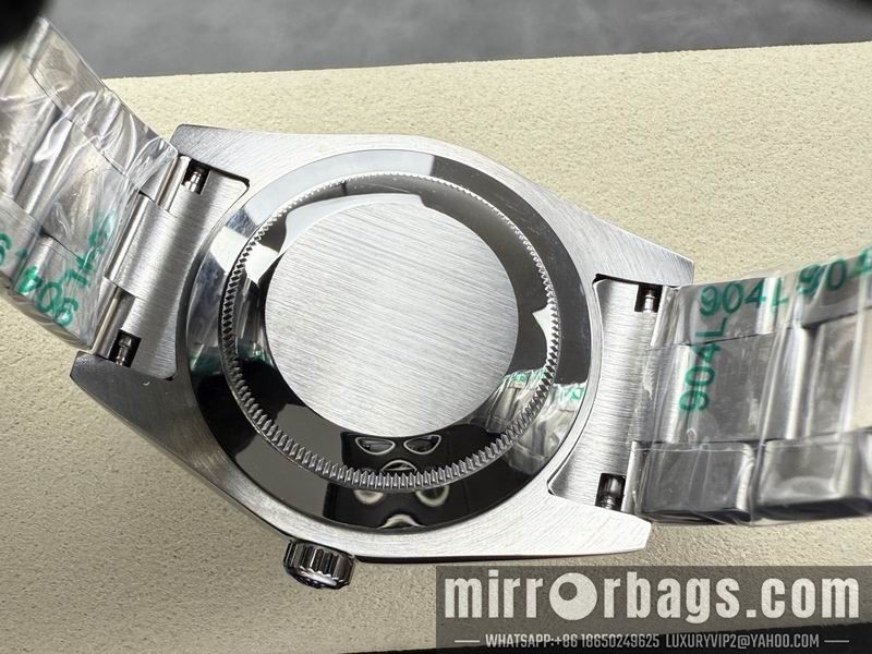 Rolex 41mm 102330 Watch