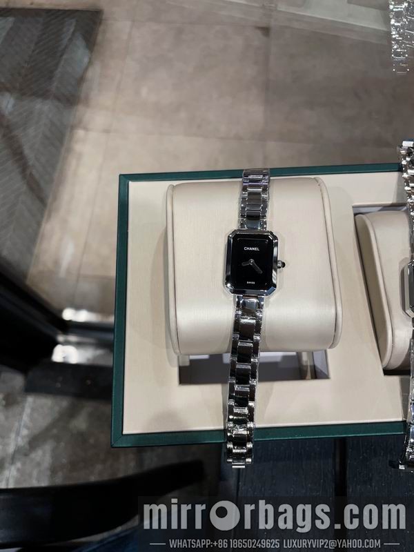 Chanel 21X26mm 052316 Watch