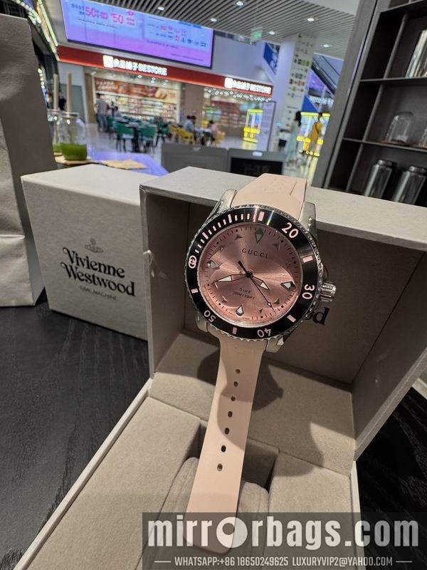 Gucci 40mm 101594 Watch