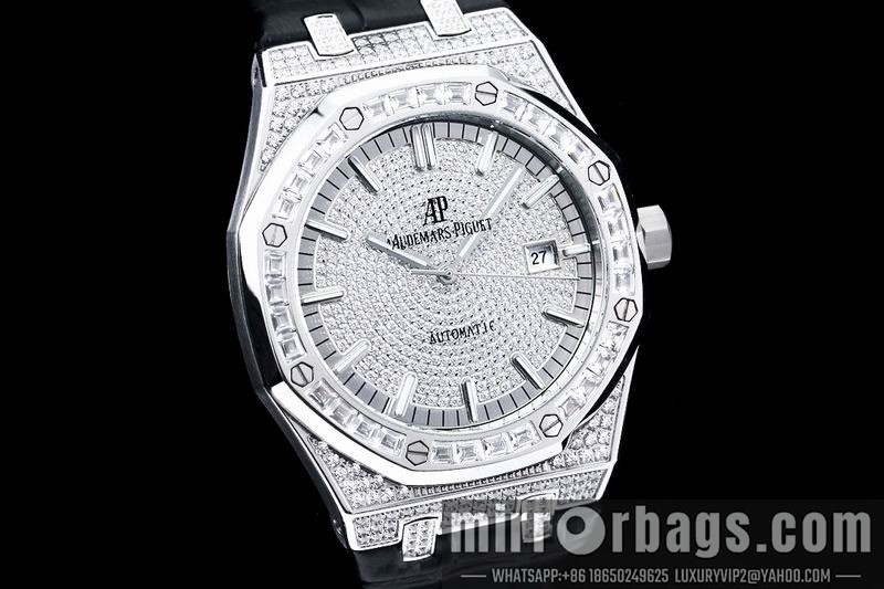AP 40mm 110923 Watch