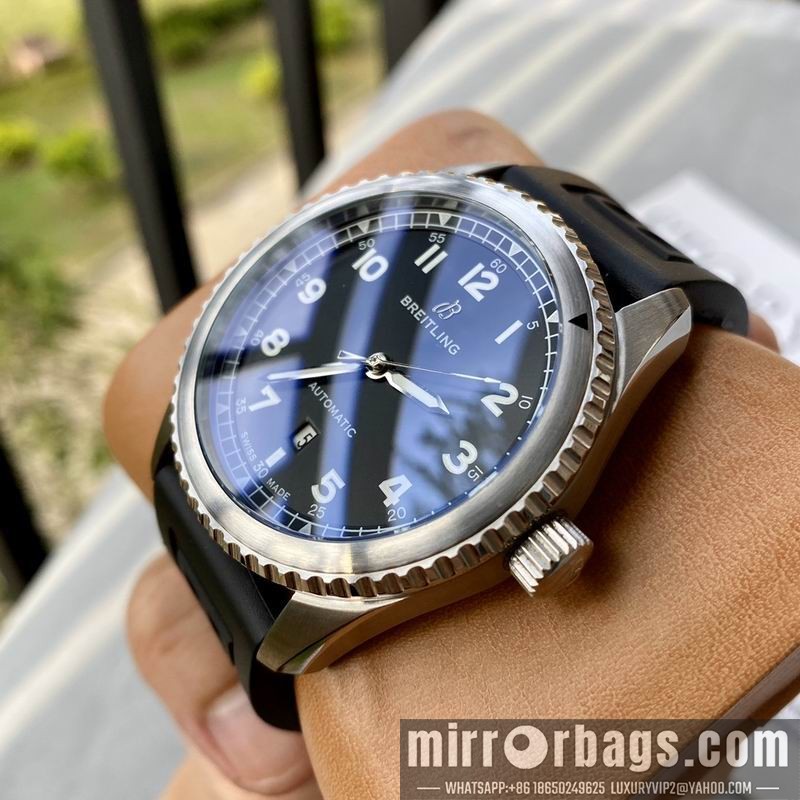 Breitling 43mm 082320 Watch