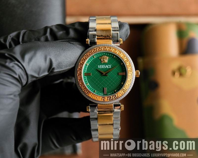 Versace woman watch 122823 Watch