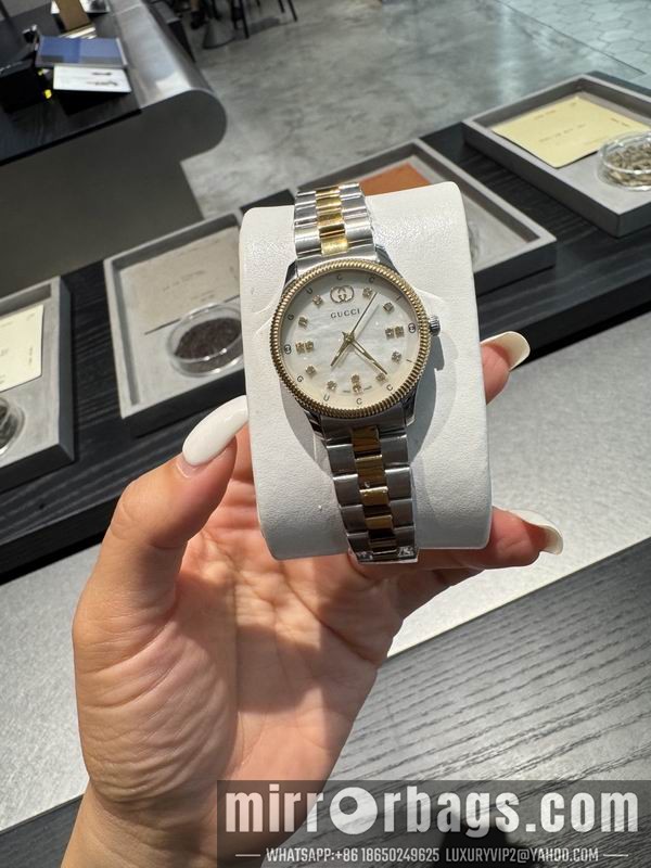 Gucci watch 101417 Watch