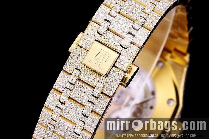 AP 42mm 082103 Watch