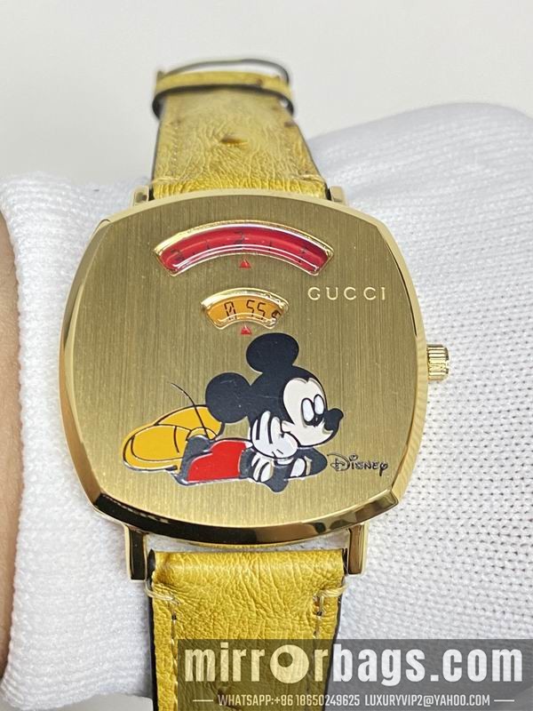 Gucci 35mm 042733 Watch
