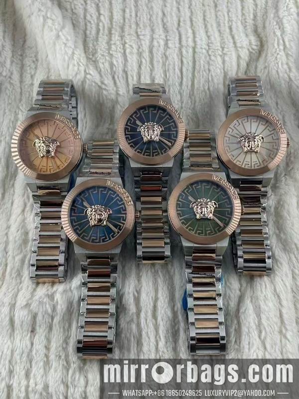 Versace watch 042946 Watch