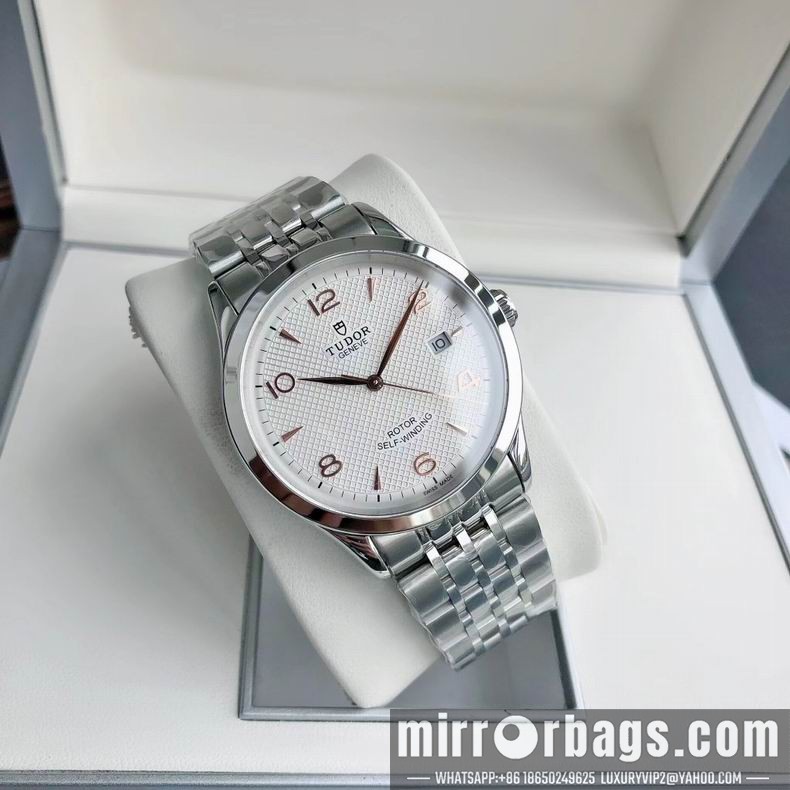 Tudor men watch 110403 Watch