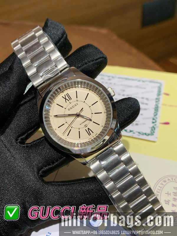 Gucci 38mm 080492 Watch