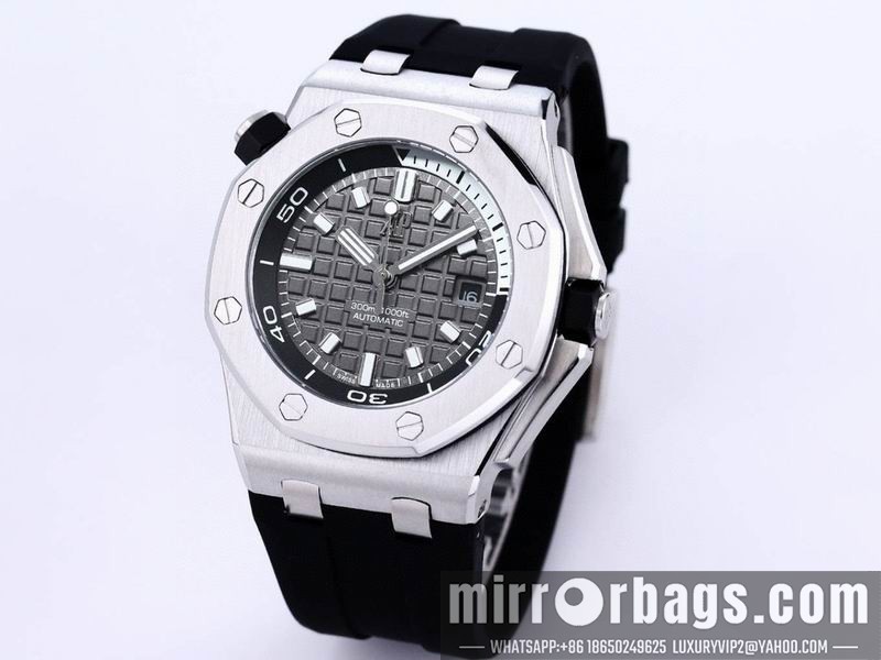 AP 43mm 082237 Watch