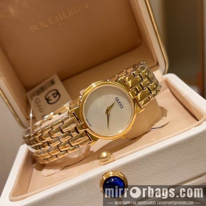 Gucci 28mm 091713 Watch