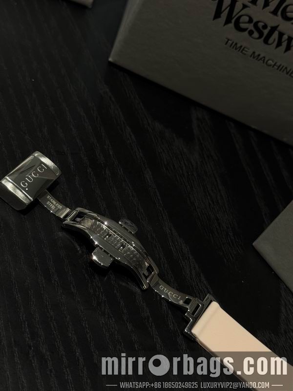 Gucci 40mm 101594 Watch