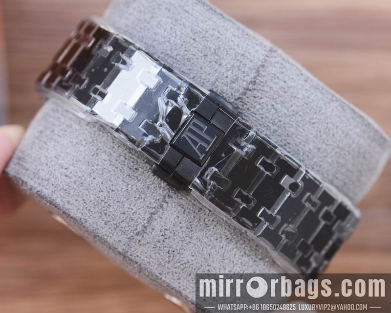 AP 44mm 080661 Watch