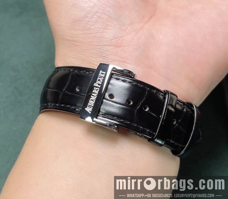 AP 43mm 100914 Watch