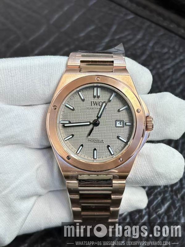IWC 40mm 082247 Watch