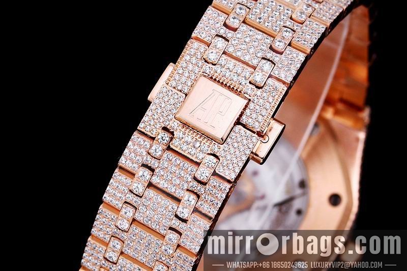 AP 42mm 082103 Watch