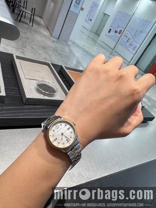 Gucci watch 101417 Watch