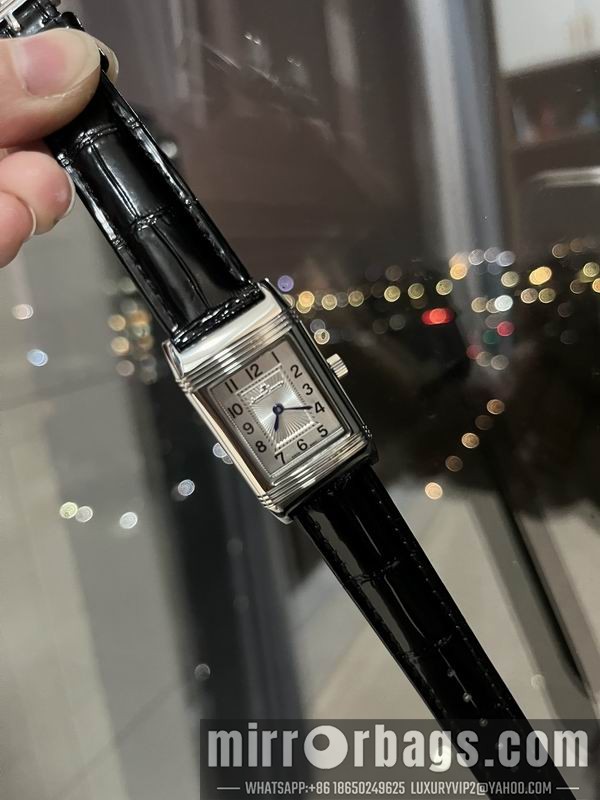 Jaeger LeCoultre 23X34mm 071007 Watch