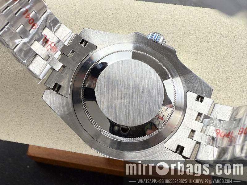 Rolex 40mm 102326 Watch