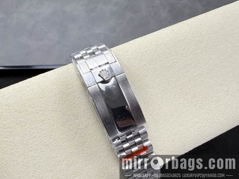 Rolex 40mm 102326 Watch