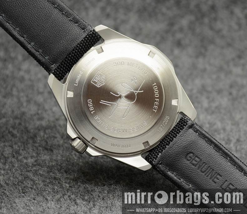 Tag Heuer men 44X14mm M70 Watch
