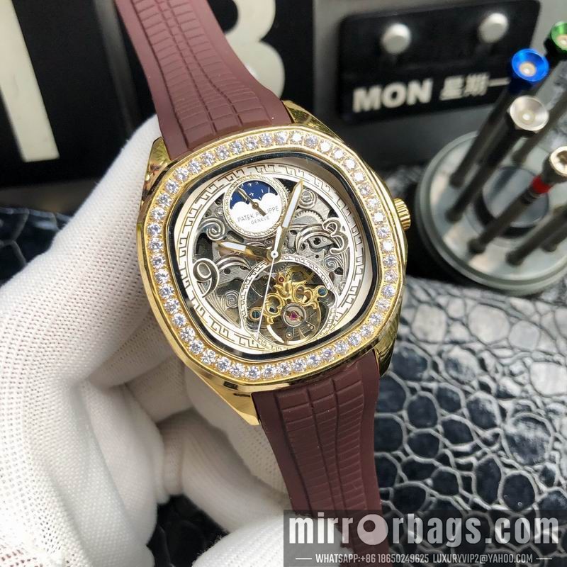 Patek Philippe 42mm 090468 Watch