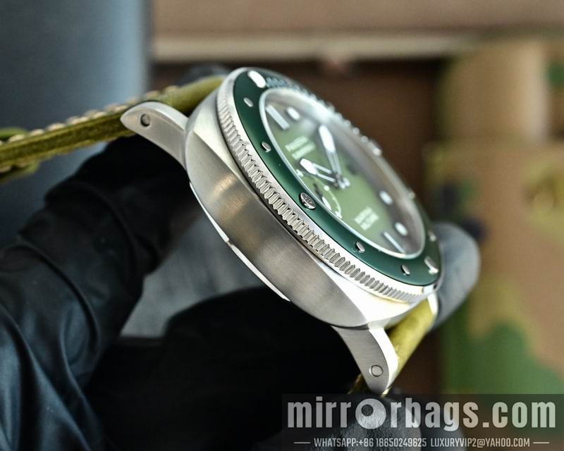 Panerai 44mm 111442 Watch