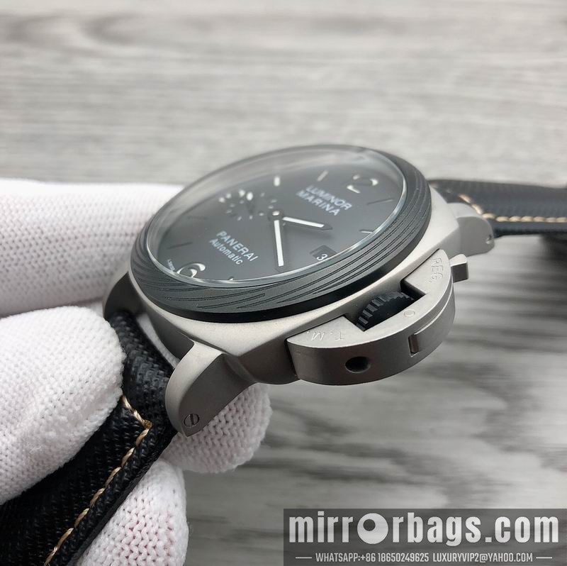 Panerai 44mm 090451 Watch
