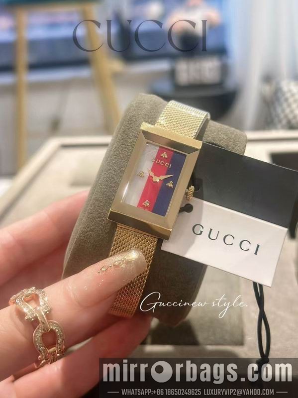 Gucci 34X21mm 111413 Watch