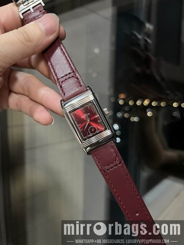 Jaeger Lecoultre 24X40mm 092331 Watch