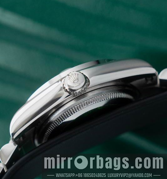 Rolex 31mm 040959 Watch