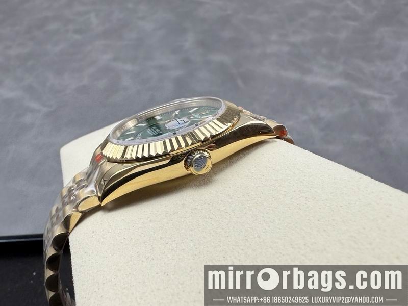 Rolex 42mm 102326 Watch