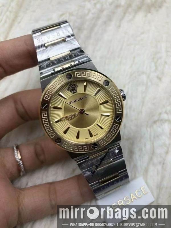 Versace watch 042944 Watch