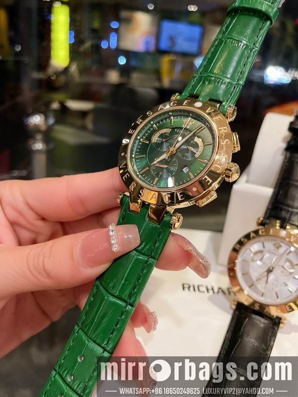 Versace watch 42mm 070861 Watch