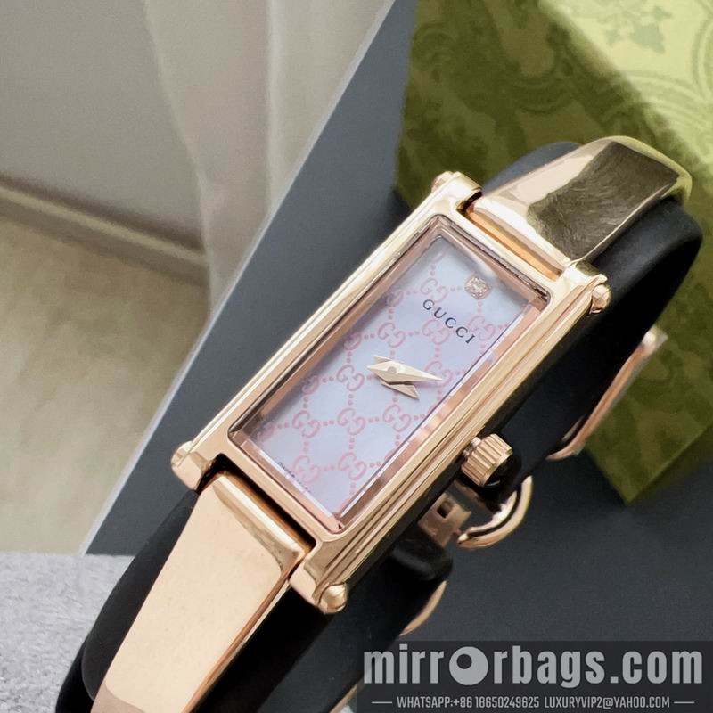 Gucci watch 110377 Watch