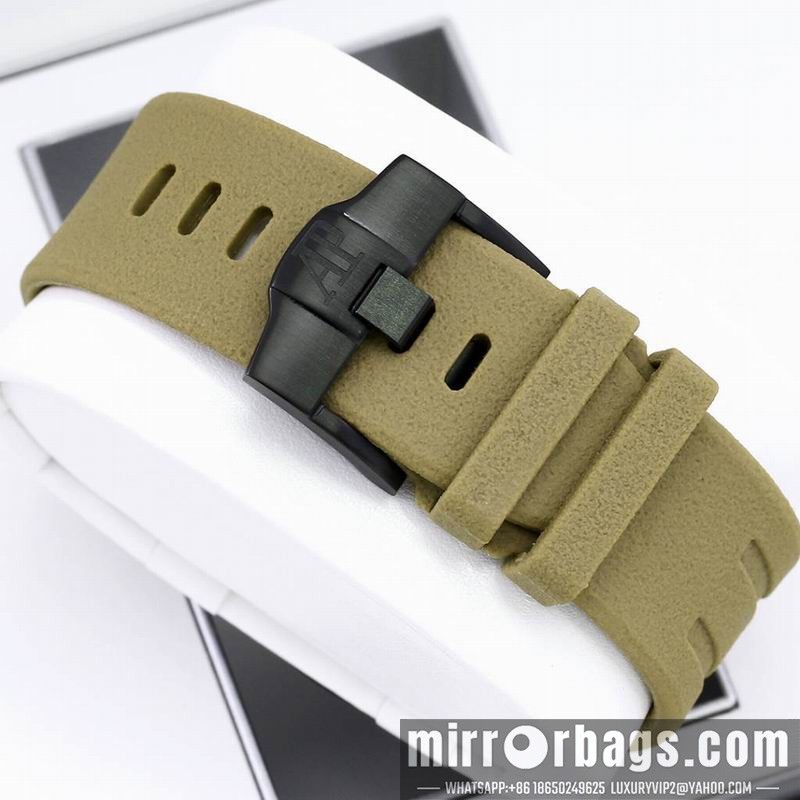 AP 41mm 082215 Watch