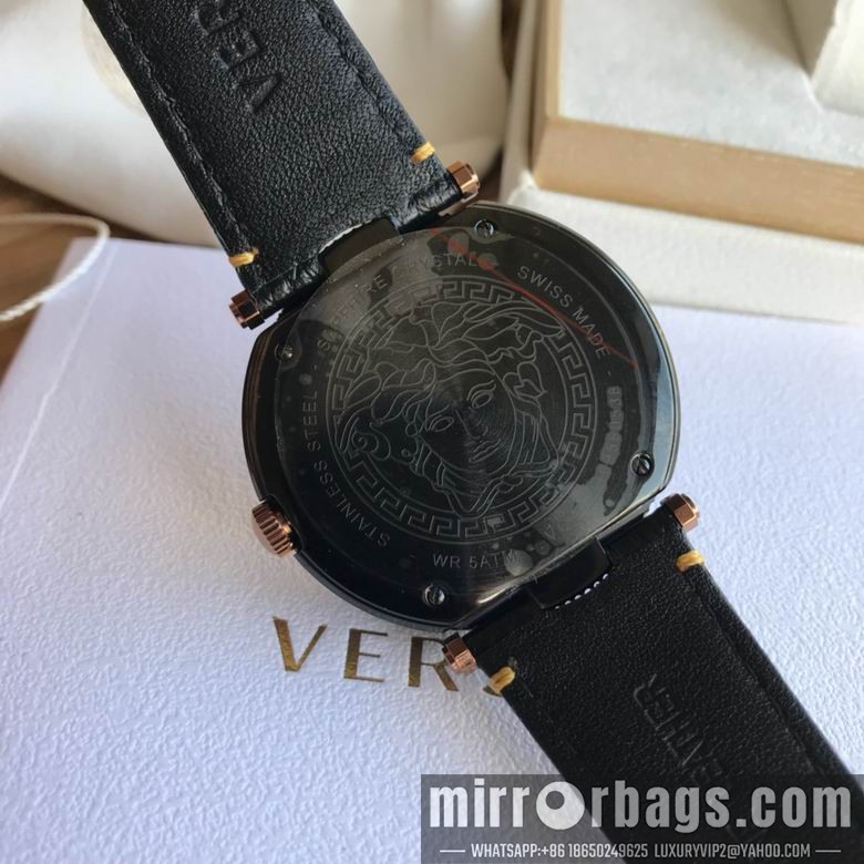 Versace 44mm 11nbz29 Watch