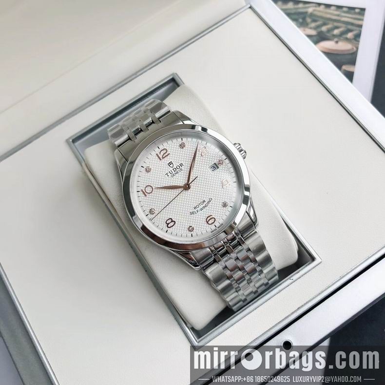 Tudor men watch 110402 Watch